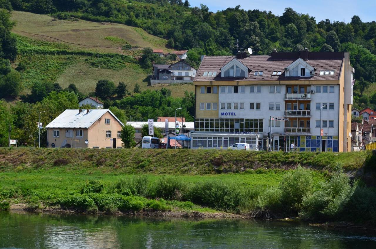 Motel New Sanatron Bosanski Novi Экстерьер фото
