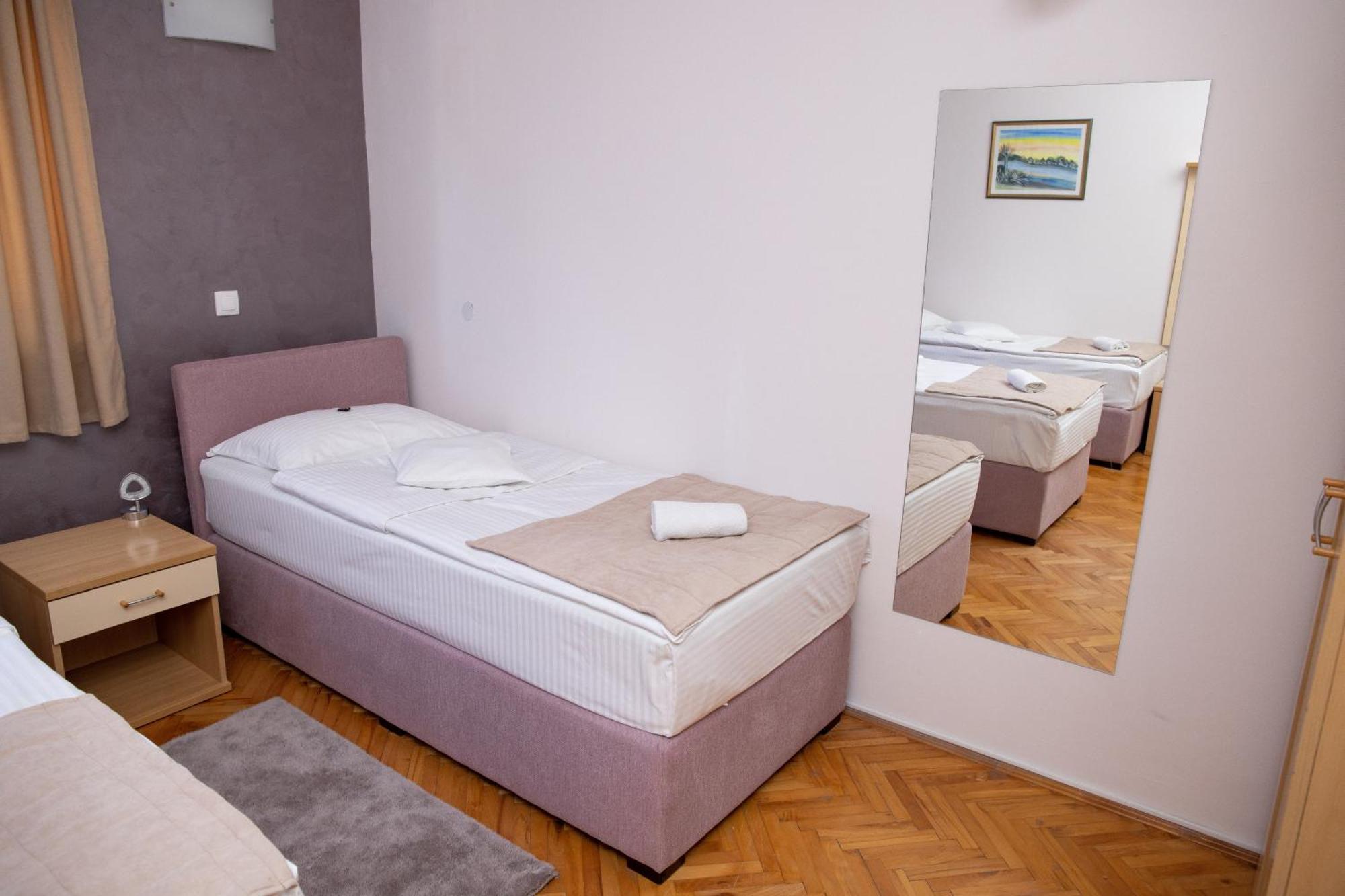 Motel New Sanatron Bosanski Novi Экстерьер фото