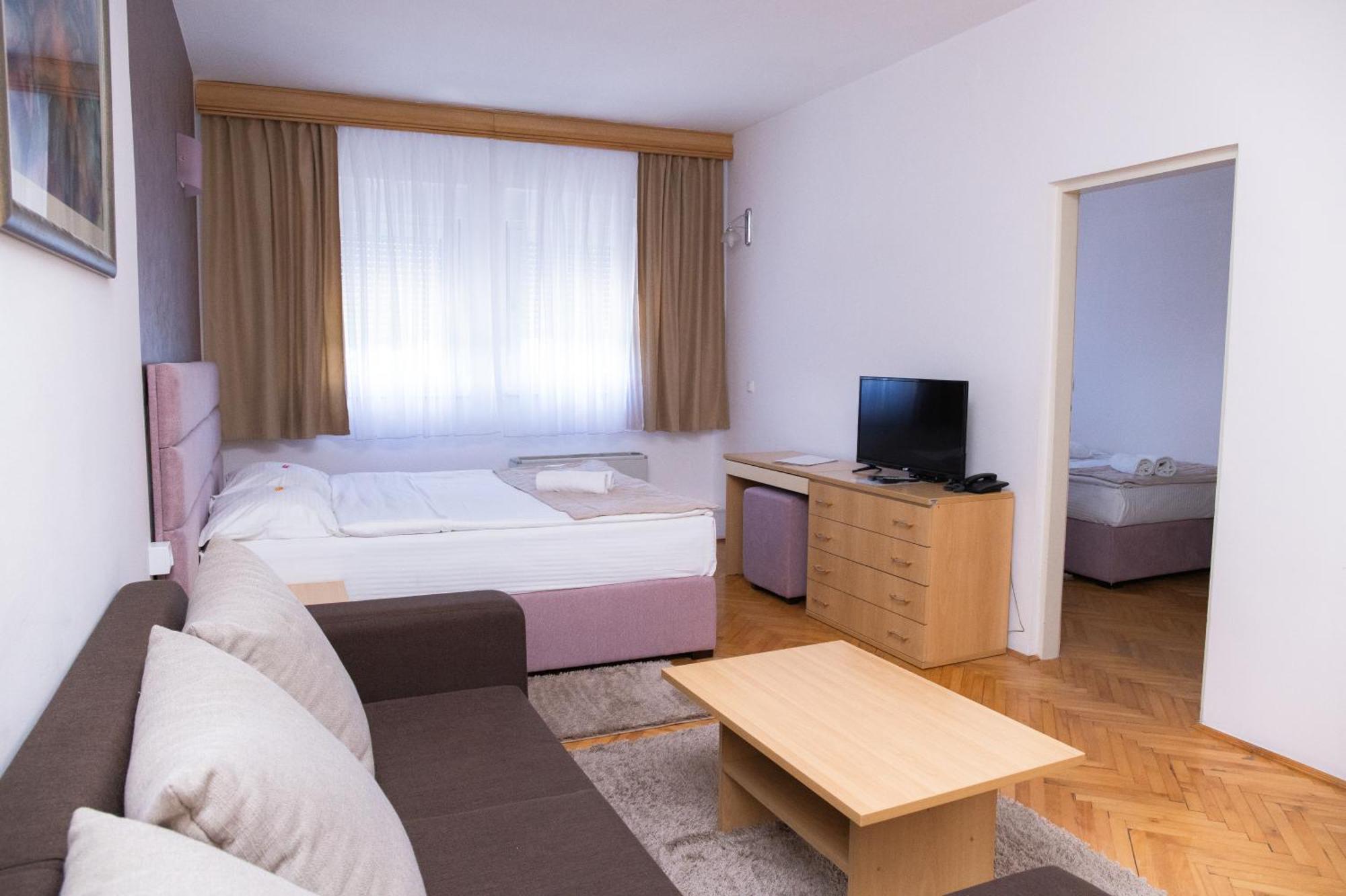 Motel New Sanatron Bosanski Novi Экстерьер фото