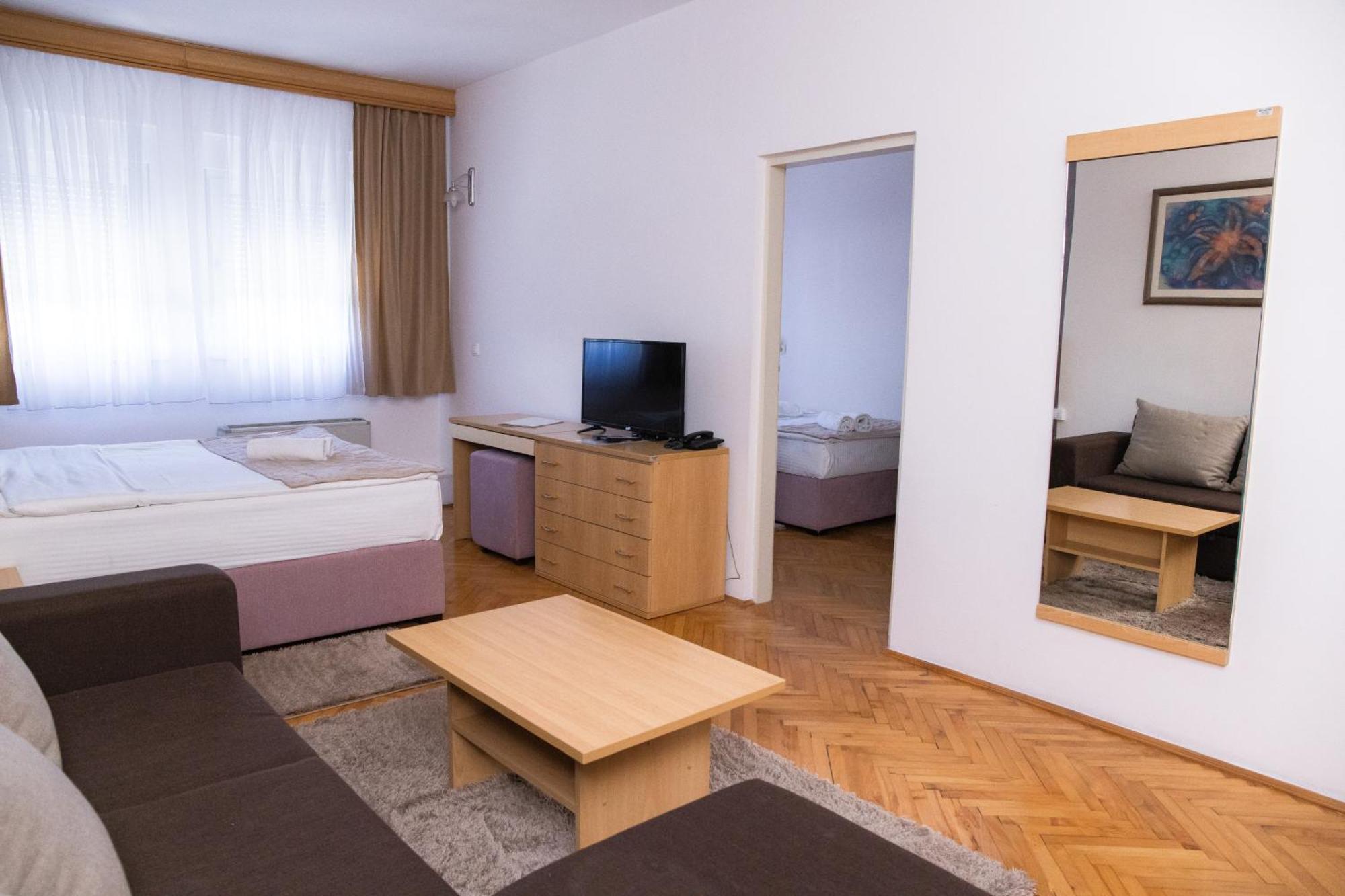 Motel New Sanatron Bosanski Novi Экстерьер фото