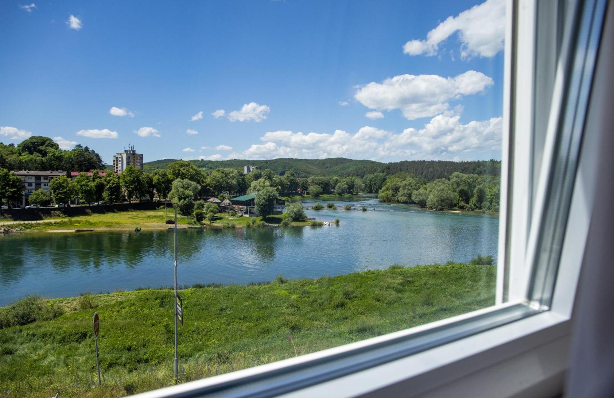 Motel New Sanatron Bosanski Novi Экстерьер фото