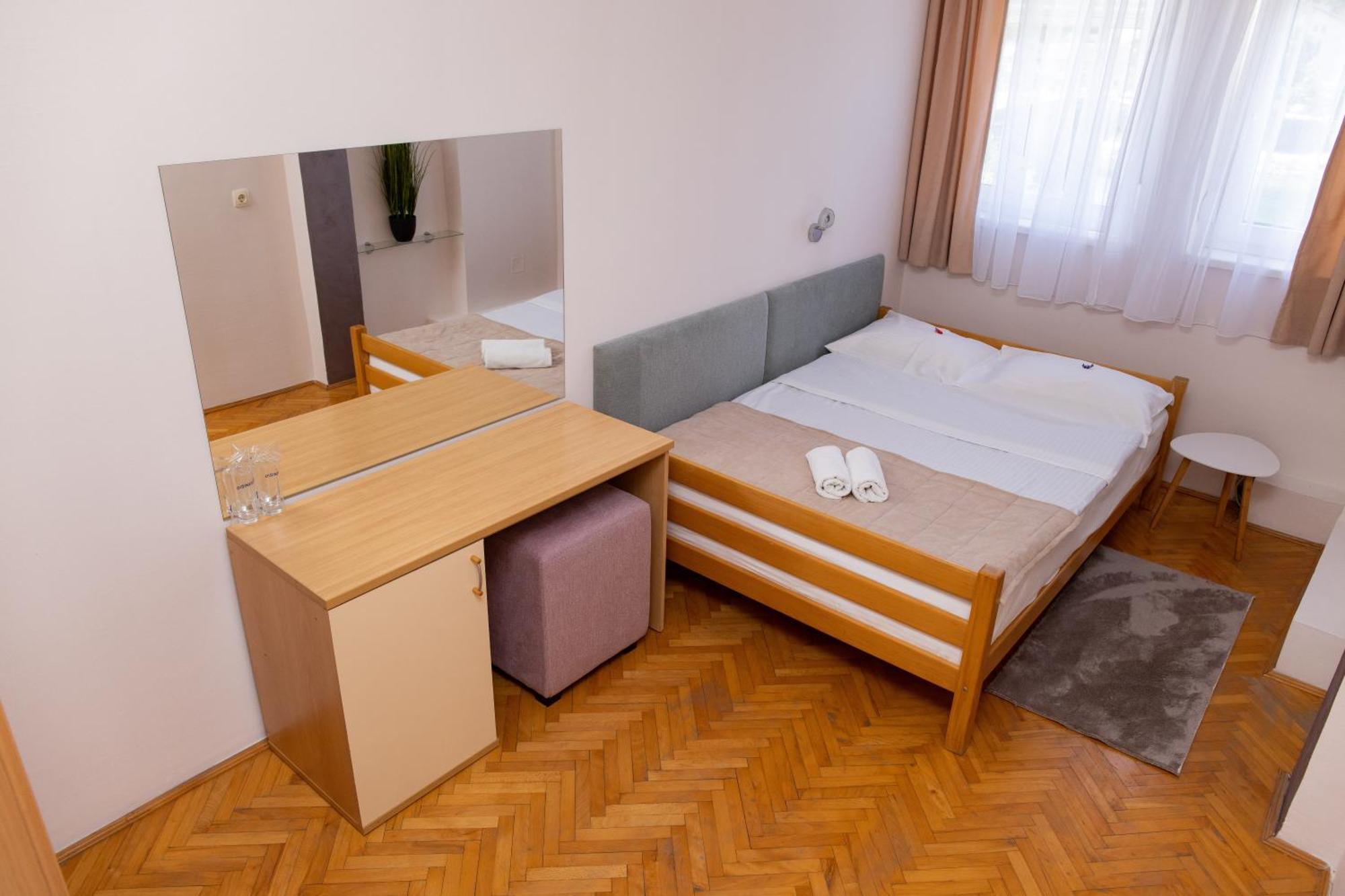 Motel New Sanatron Bosanski Novi Экстерьер фото