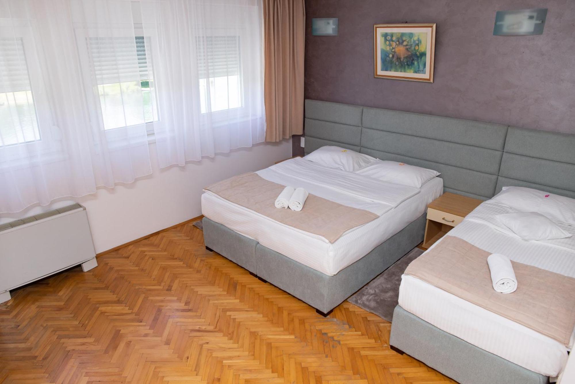 Motel New Sanatron Bosanski Novi Экстерьер фото
